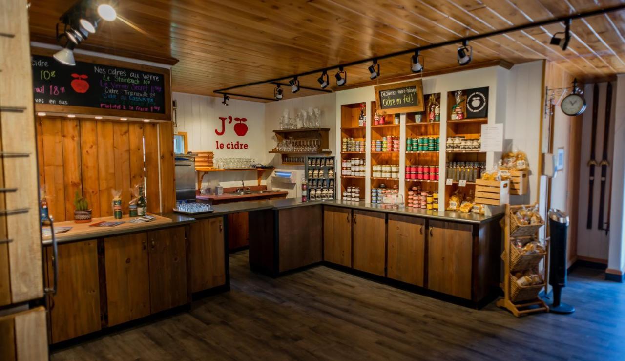 Domaine Steinbach Cidrerie B&B Distillerie St-Pierre-de-l'Île-d'Orléans Exteriér fotografie